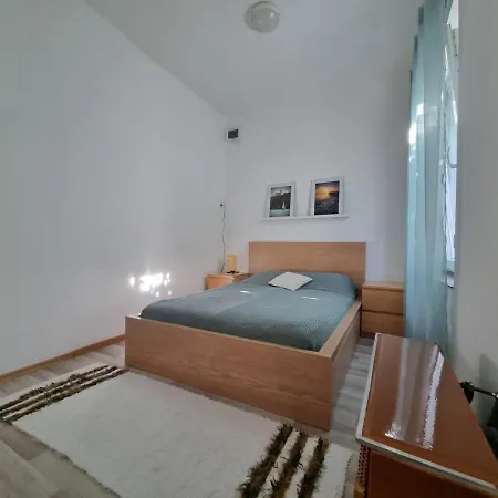 Nivo Apartman Siofok Apartment *